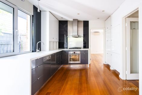 Property photo of 1/11 Highbury Grove Kew VIC 3101