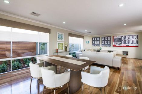 Property photo of 10 Sydney Way South Yunderup WA 6208