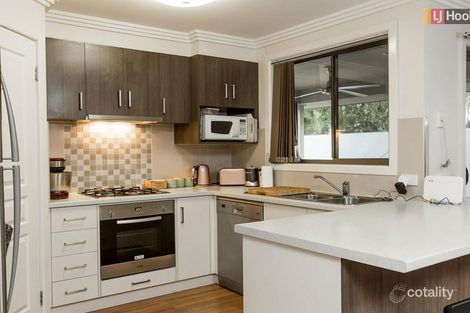 Property photo of 4 Birdie Place Thurgoona NSW 2640