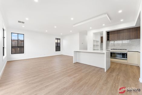 Property photo of 46 Gowar Road Tarneit VIC 3029