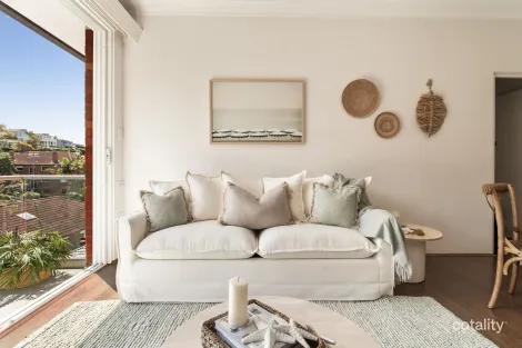 Property photo of 19/36 Pacific Street Bronte NSW 2024