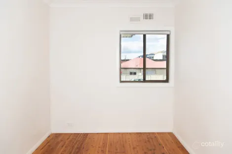 Property photo of 2/1 Victoria Avenue The Entrance NSW 2261