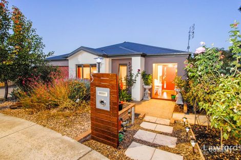 5 Lorna Ct, White Hills, VIC 3550