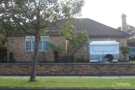 5 Quinns Rd, Bentleigh East, VIC 3165