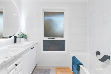 Property photo of 33 Gordon Road Mount Waverley VIC 3149