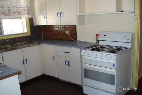 2 Fernhurst Cres, Balga, WA 6061