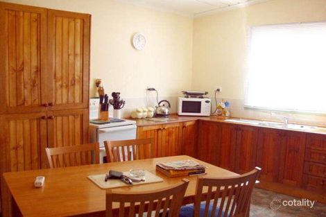 Property photo of 58 Ebden Street Heathcote VIC 3523