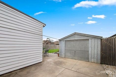 Property photo of 3 Eames Avenue Brooklyn VIC 3012
