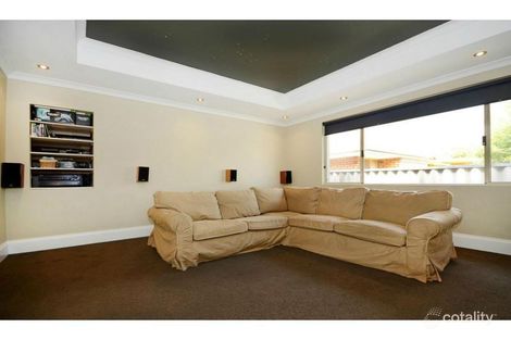 Property photo of 6 Seppelt Place Marangaroo WA 6064