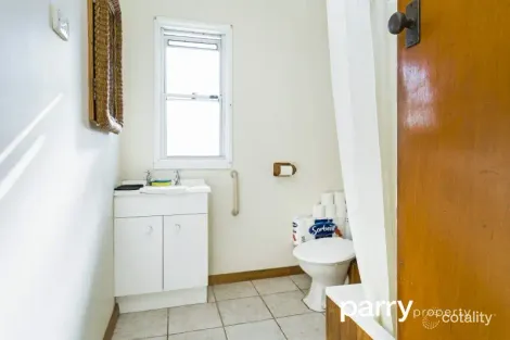 Property photo of 23 Hogarth Street Waverley TAS 7250