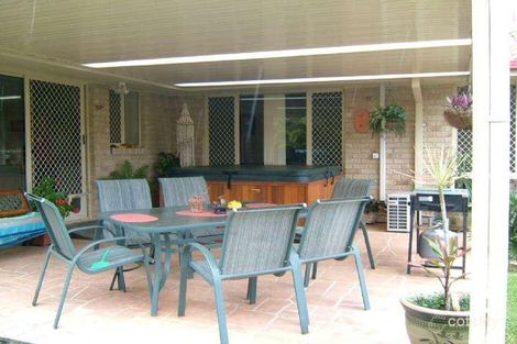 Property photo of 4 Tiverton Place Landsborough QLD 4550