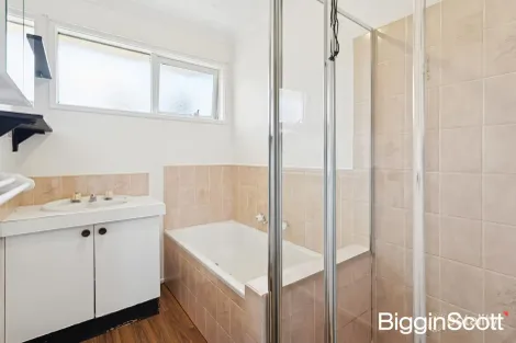 Property photo of 5 Kyrie Court Carrum Downs VIC 3201