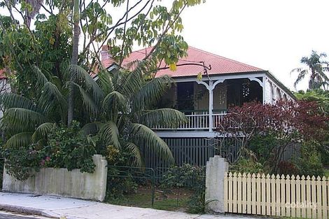 33 Walmsley St, Kangaroo Point, QLD 4169