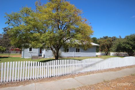 Property photo of 2 Sollya Crescent Dwellingup WA 6213