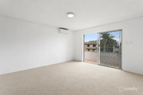 Property photo of 8/34 Westminster Avenue Dee Why NSW 2099