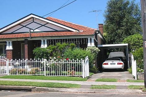 16a Clyde St, Croydon Park, NSW 2133