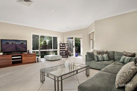 Property photo of 11 Rochester Grove Castle Hill NSW 2154