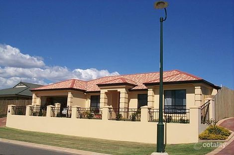 26 Greenhaven Cres, Kuraby, QLD 4112