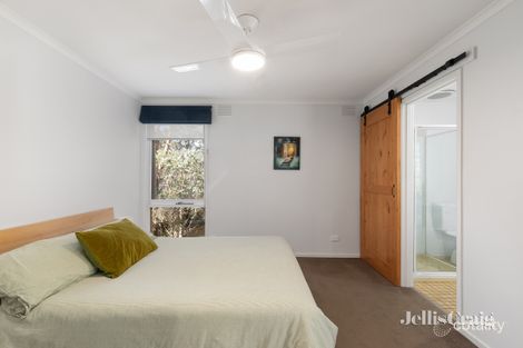 Property photo of 205 Progress Road Eltham North VIC 3095