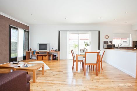 Property photo of 36 Castle Drive Burton SA 5110