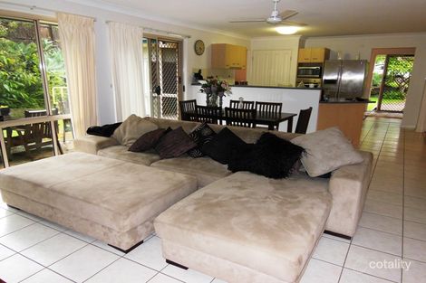 Property photo of 2 Timber Top Court Little Mountain QLD 4551