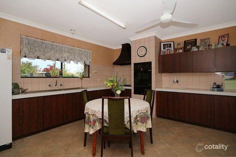 Property photo of 28 Redfin Crescent Beldon WA 6027