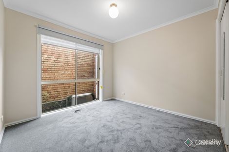 Property photo of 16 Allunga Parade Berwick VIC 3806