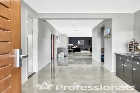 Property photo of 5 Mistral Way Beveridge VIC 3753