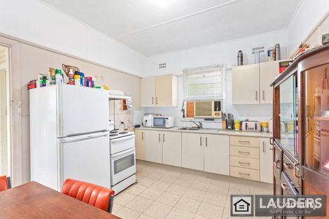 Property photo of 18 Golf Avenue Taree NSW 2430