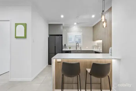 Property photo of 28 Drayton Street Beaconsfield QLD 4740