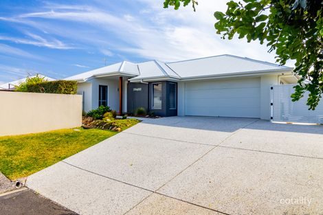 Property photo of 8 Buoy Court Birtinya QLD 4575