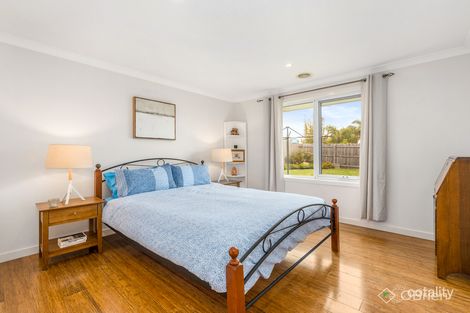 Property photo of 8 Ella Paige Place Carrum Downs VIC 3201
