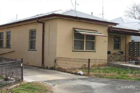 Property photo of 14 Cross Street Bathurst NSW 2795