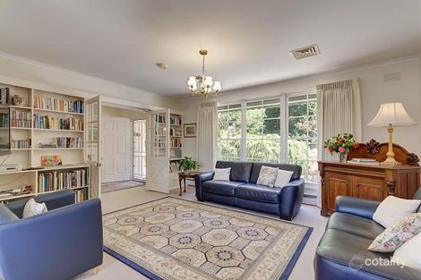 Property photo of 80 Old Coach Road Mount Dandenong VIC 3767