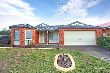 26 Hollington Cres, Point Cook, VIC 3030