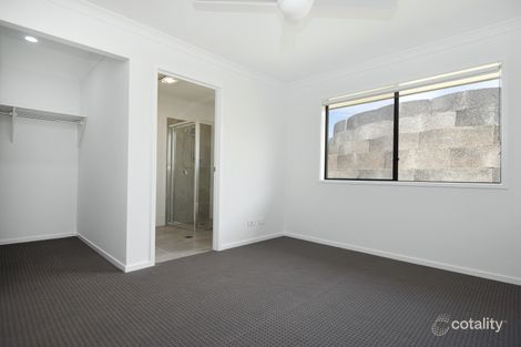 Property photo of 2/10 Melanie Street Cotswold Hills QLD 4350