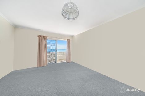 Property photo of 2/52 Prince Edward Parade Redcliffe QLD 4020