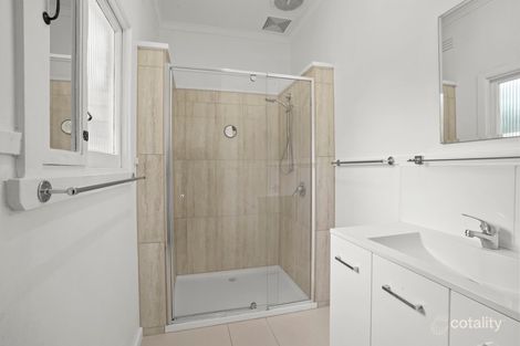 Property photo of 1/6 Strachan Avenue Manifold Heights VIC 3218