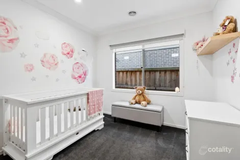 Property photo of 29 Stevo Way Fraser Rise VIC 3336