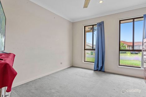 Property photo of 42 Wattle Crescent Raceview QLD 4305