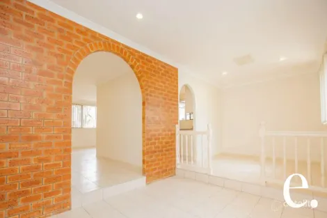 Property photo of 28 Dittmann Road Avoca QLD 4670