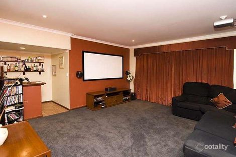 Property photo of 26 Wilmore Close Woodvale WA 6026