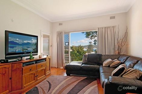 Property photo of 72 Avoca Drive Avoca Beach NSW 2251
