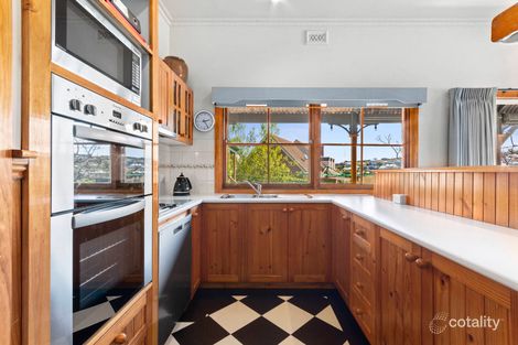 Property photo of 21 Pepperdine Way Highton VIC 3216