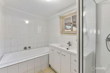 Property photo of 10 Sutton Avenue Mount Gambier SA 5290