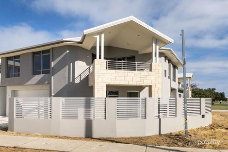 2/11 Fisher St, Rockingham, WA 6168