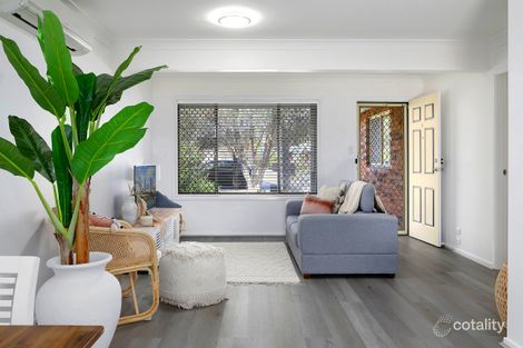 Property photo of 2/38-40 Debra Anne Drive Bateau Bay NSW 2261