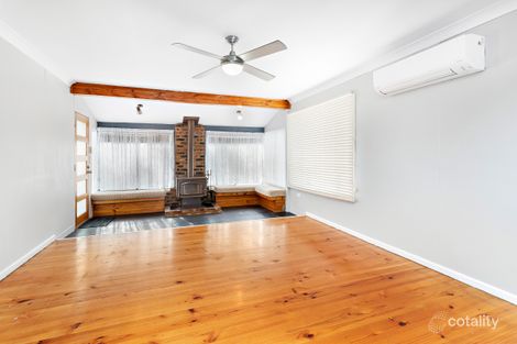 Property photo of 24 Wyndarra Way Koonawarra NSW 2530