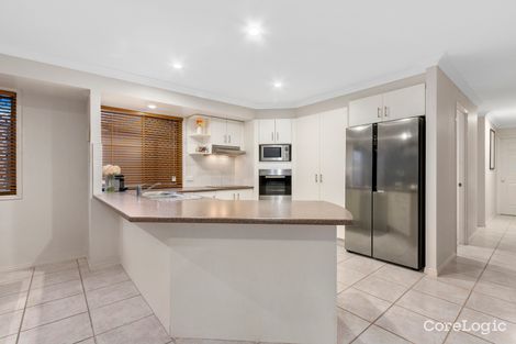 Property photo of 28 Westlake Court Helensvale QLD 4212