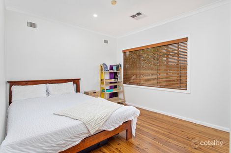 Property photo of 22 Parkes Street Oak Flats NSW 2529